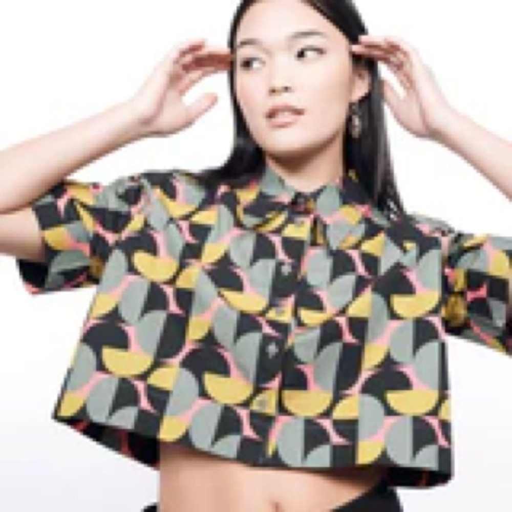 WildFang Geometric Patterned Crop Top